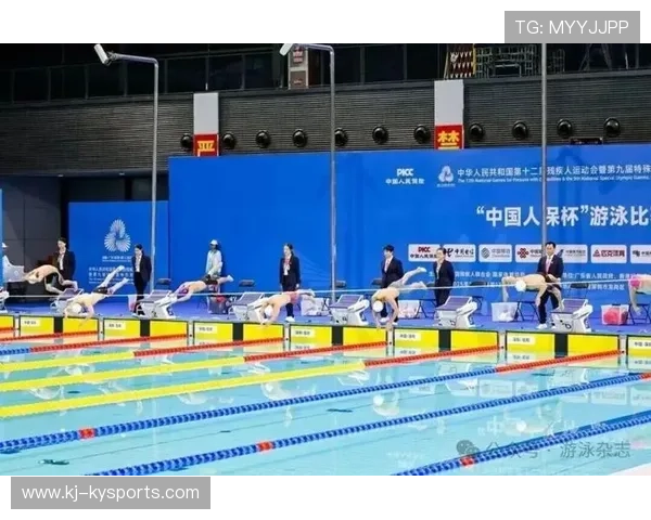 国际游泳协会在赛事中推广多语种志愿者服务提升国际化接待能力